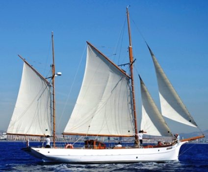 far-barceloneta-embarcacio